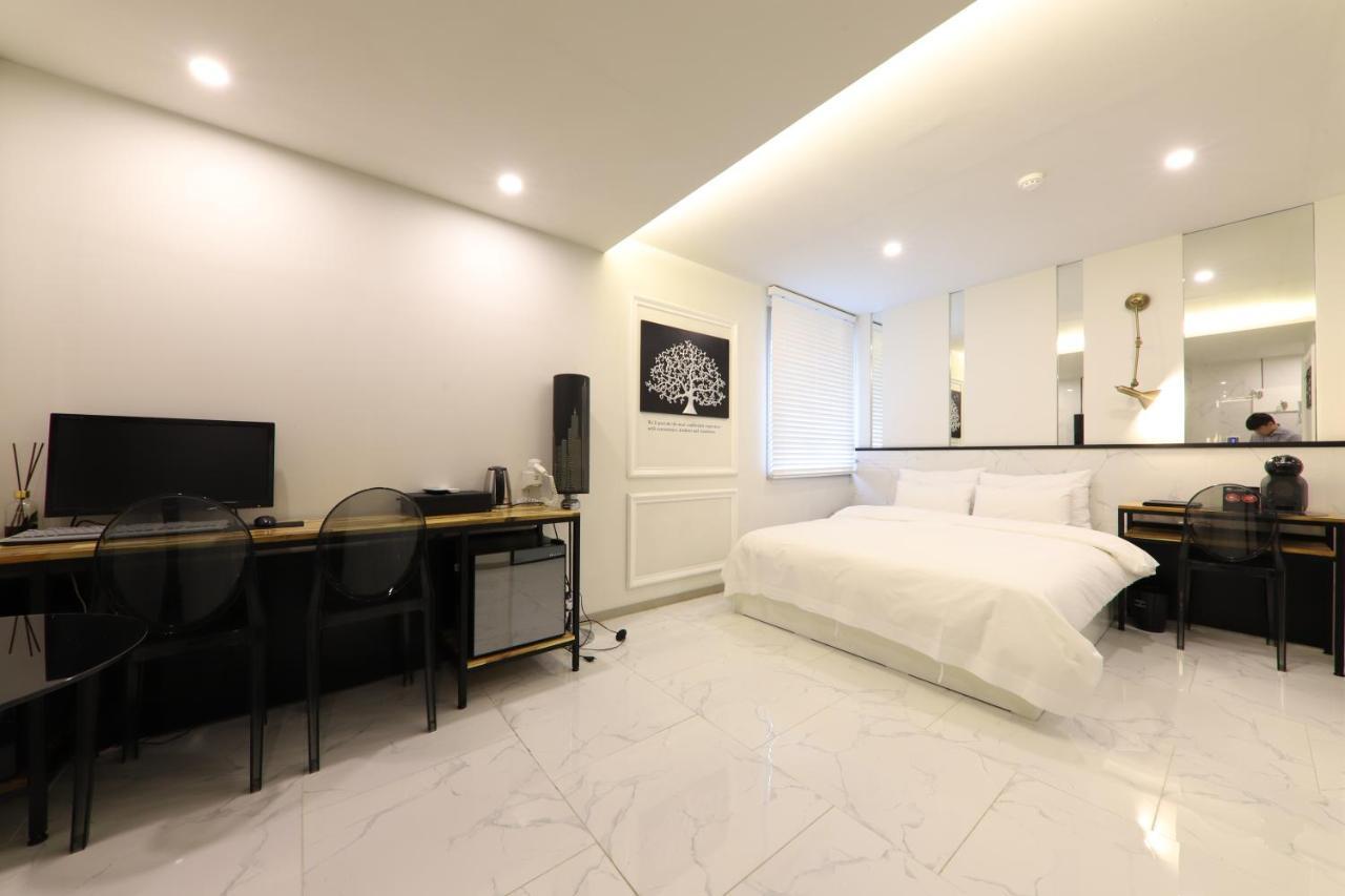Hotel The Grang Gwangan Busan Buitenkant foto