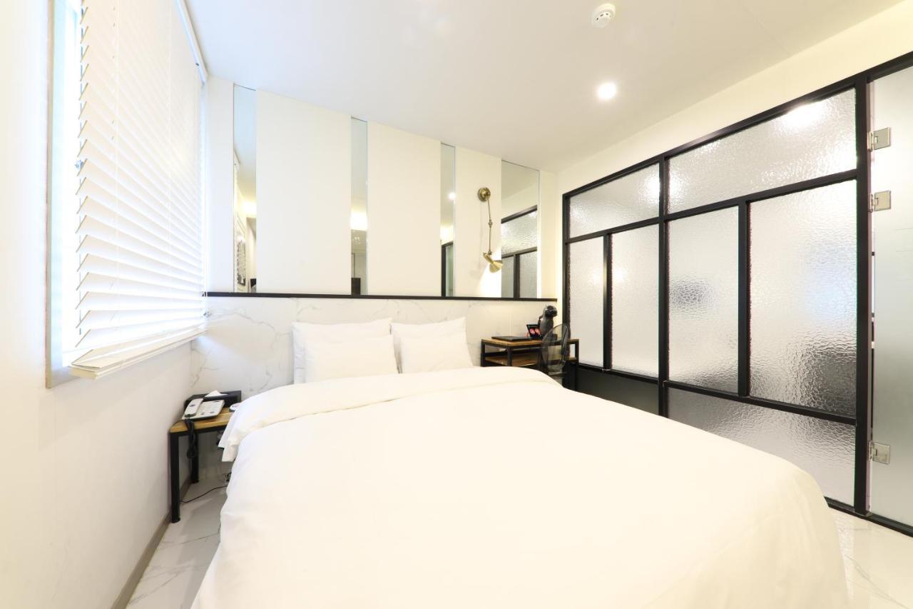 Hotel The Grang Gwangan Busan Buitenkant foto